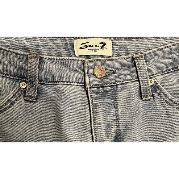 Seven7 Light Denim Stretch Comfortable 90's Straight Jean Women Size 8 - Picture 5 of 6